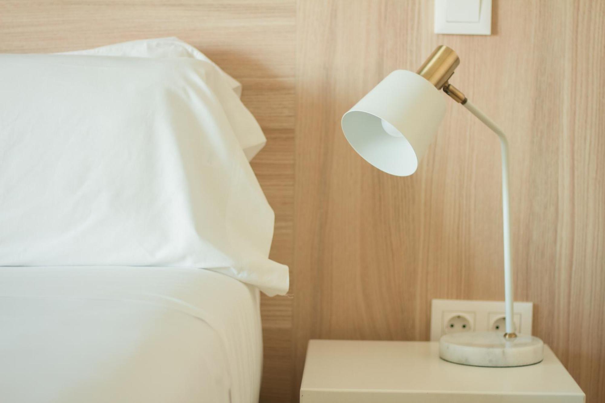 Aparthotel Select *